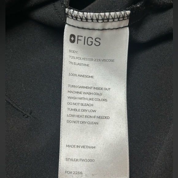 Figs Catarina One Pocket Scrub Top Technical Collection Size Large Black - Picture 11 of 12